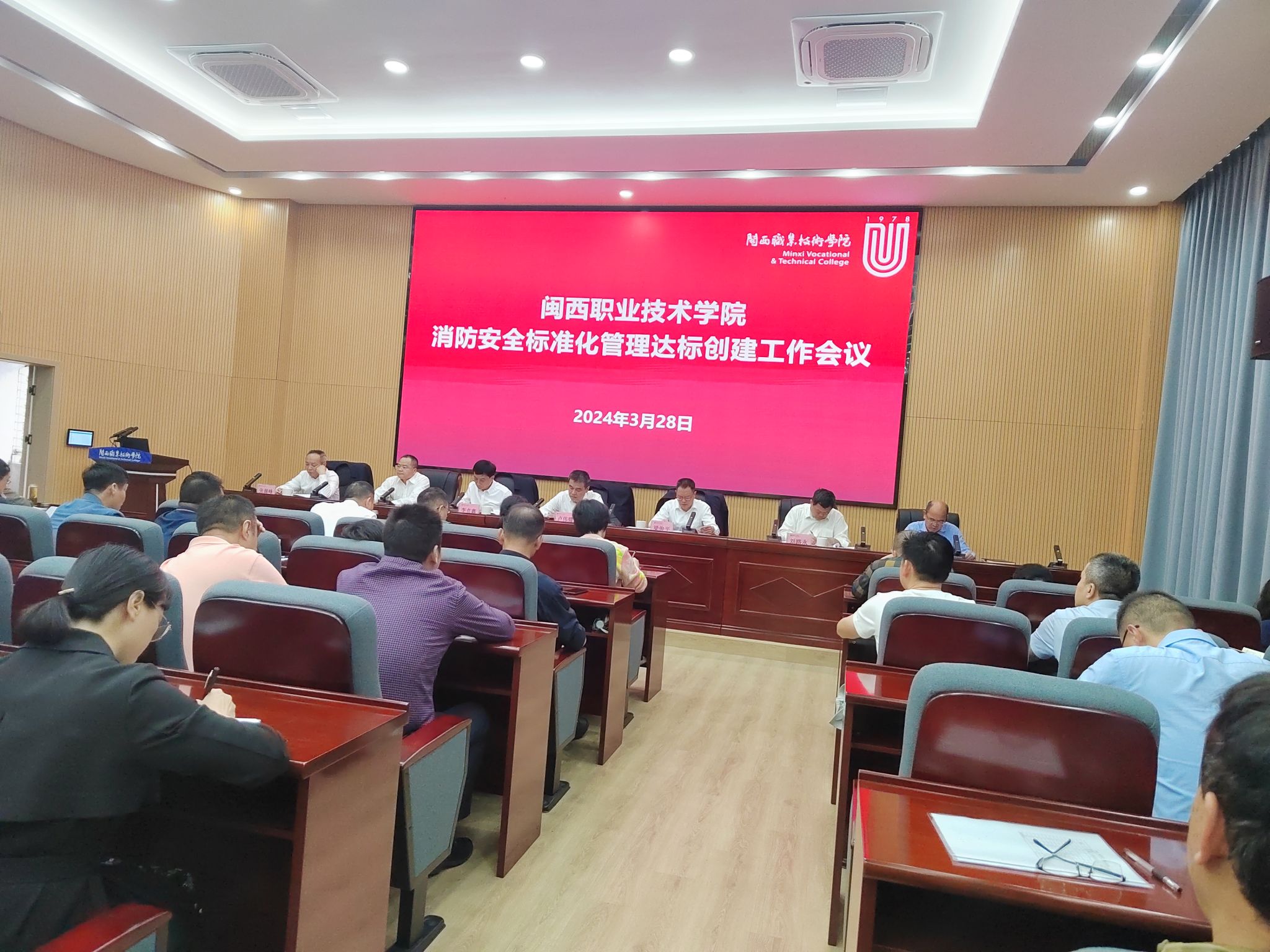 cc81cb58cc6bda6b049562bd8fe404f