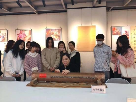 78ef6a5f1292e57f0c9013e1cfb8011